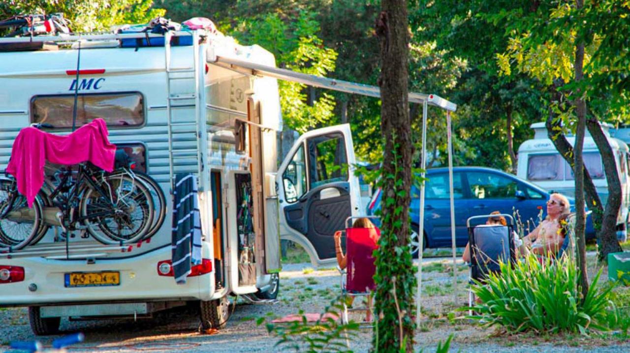 Camping Village Mare Pineta Систиана Экстерьер фото